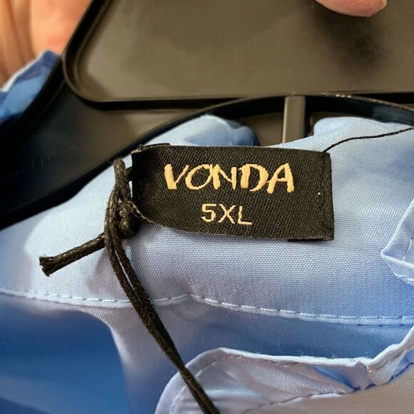 Vonda size 5XL blouse, light blue with bubble sleeves - Picture 9 of 13